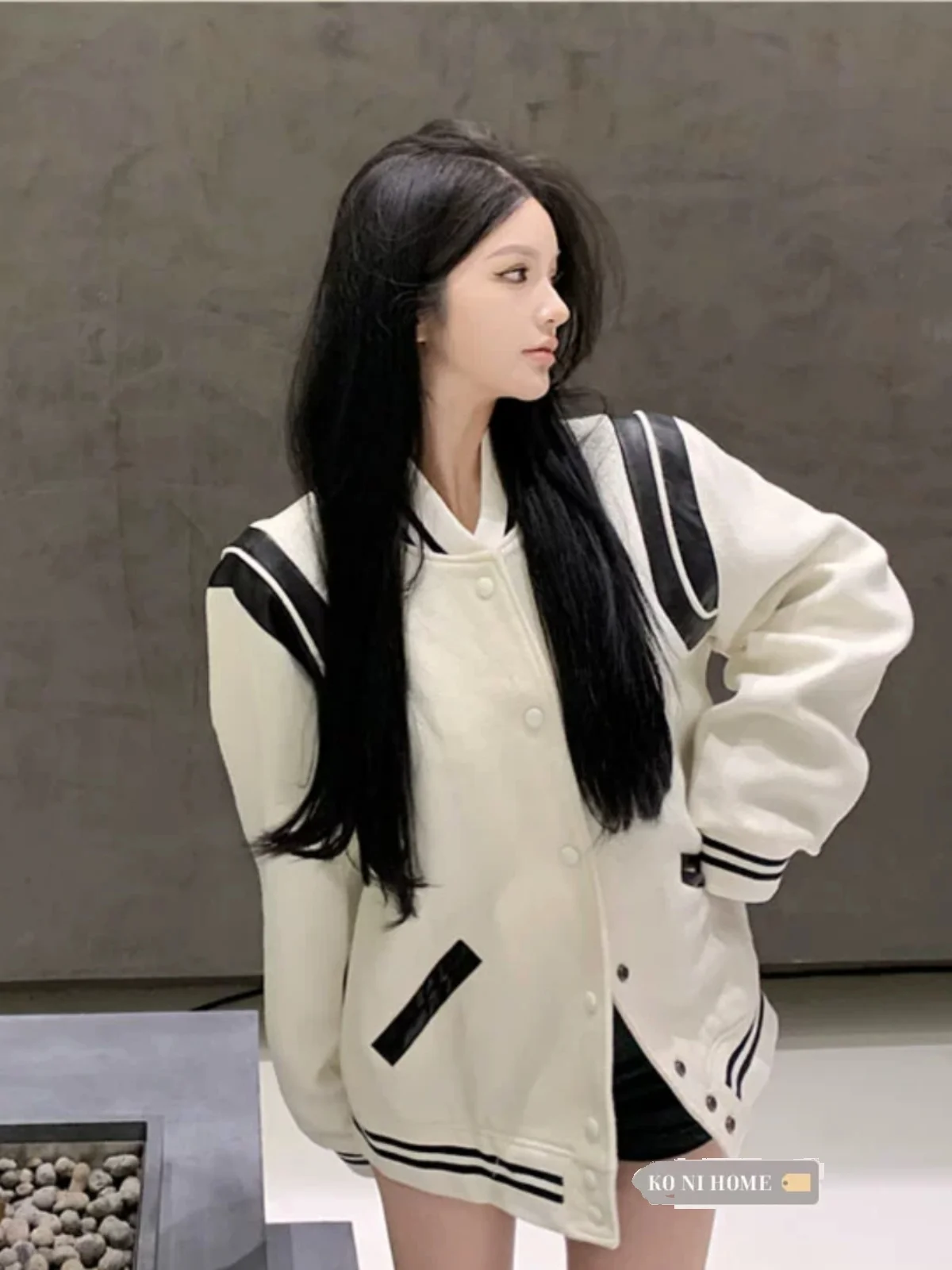 

Baseball Jackets Hip Hop Womens Summer Lightweight Embroidered Patches Hollow Commute Multi-Colored Racer College Sports Outdoor