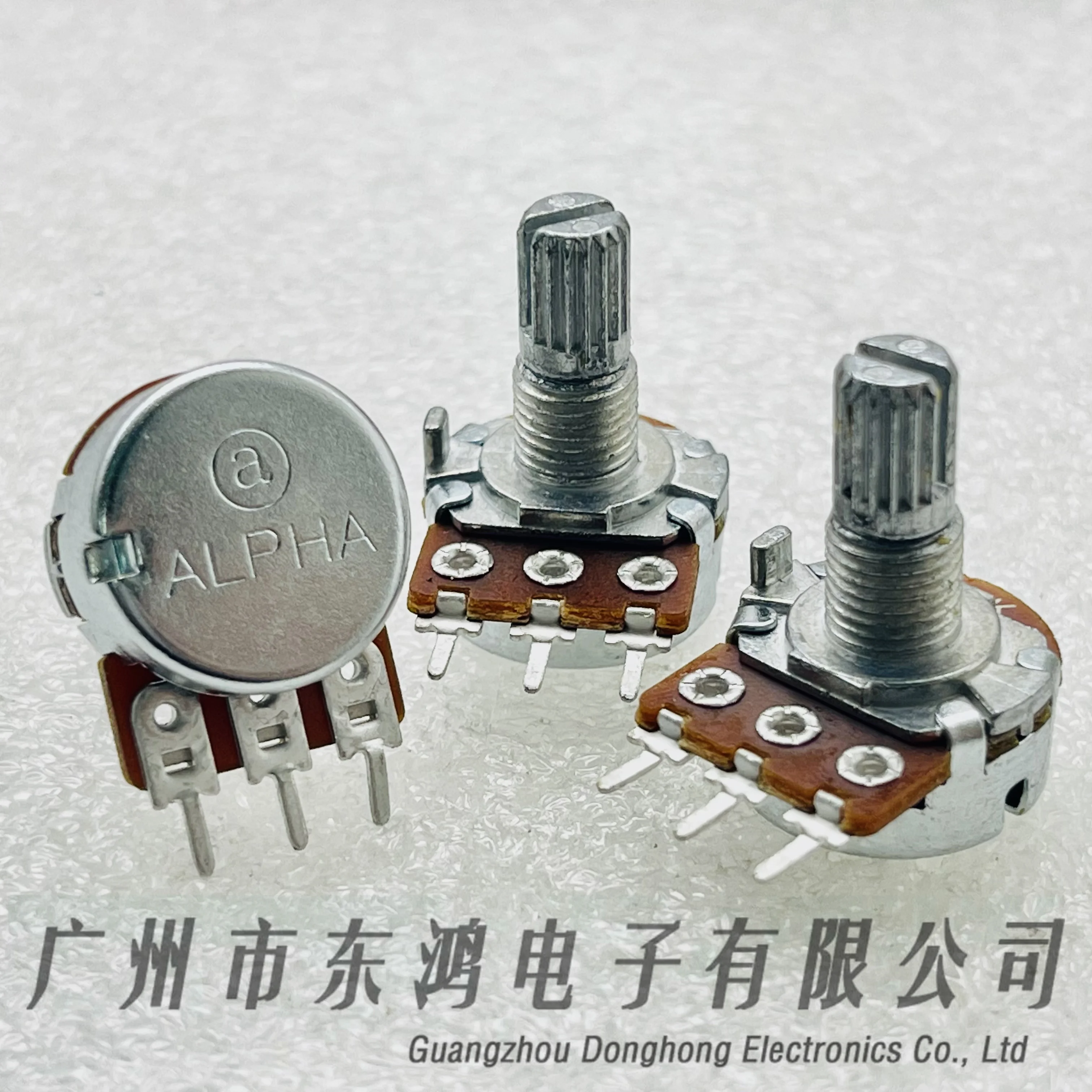 1 pcs Alpha RV16AF single A10k amplifier mixer volume adjustment flower axis length 15mm