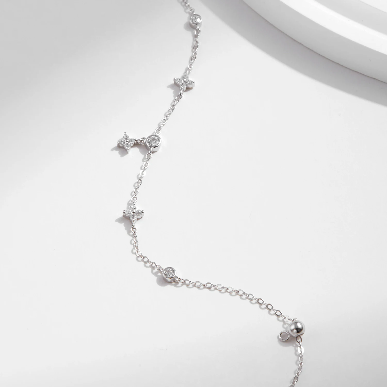 MODIAN Sparkling CZ Bracelet 925 Sterling Silver Delicate Four Leaf Clover Charm Bracelet For Women Fine Jewelry Vacation Gift