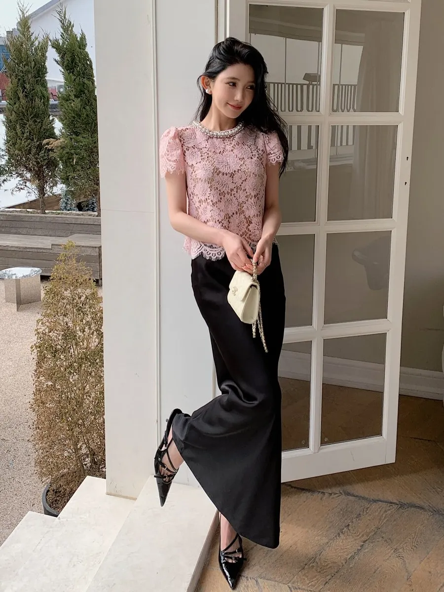 

Women's 2026 Autumn Pink Lace Top with Intricate Beadwork Alluring Cut-out Design Short Sleeve Round Neck Blouse