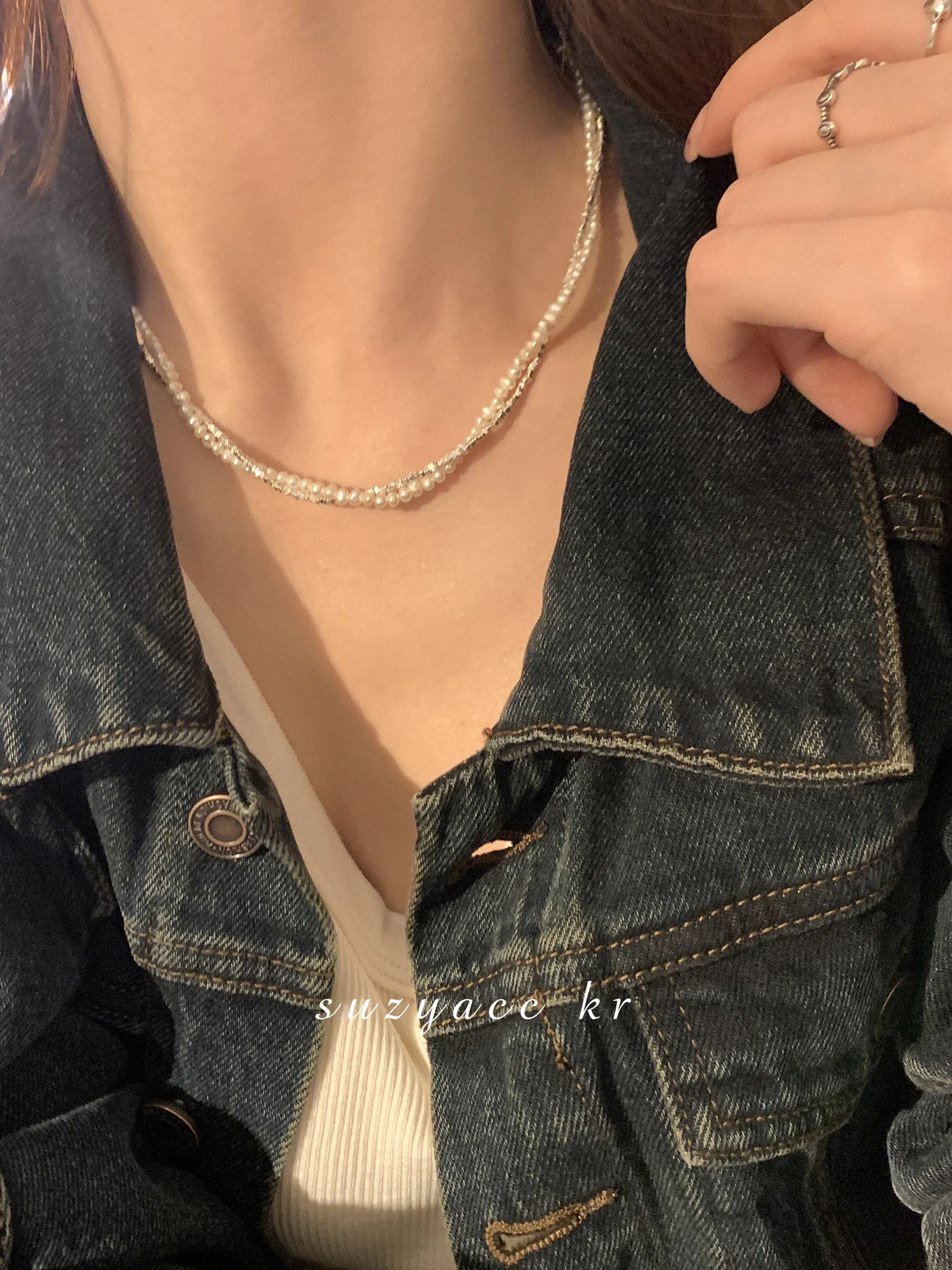 Suzyacc kr double-layer pearl broken silver twist necklace women's 2024 new popular niche design collarbone chain