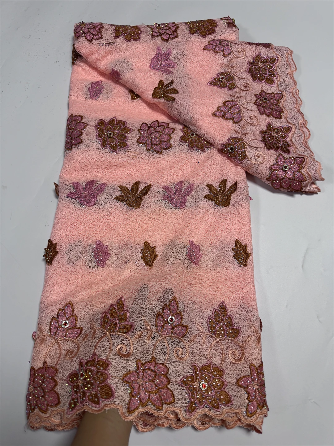 

2026 African Soft Cotton Voile Wedding Fabric with Swiss Lace Applique Flower Nigerian Fashion Latest Trend from Switzerland