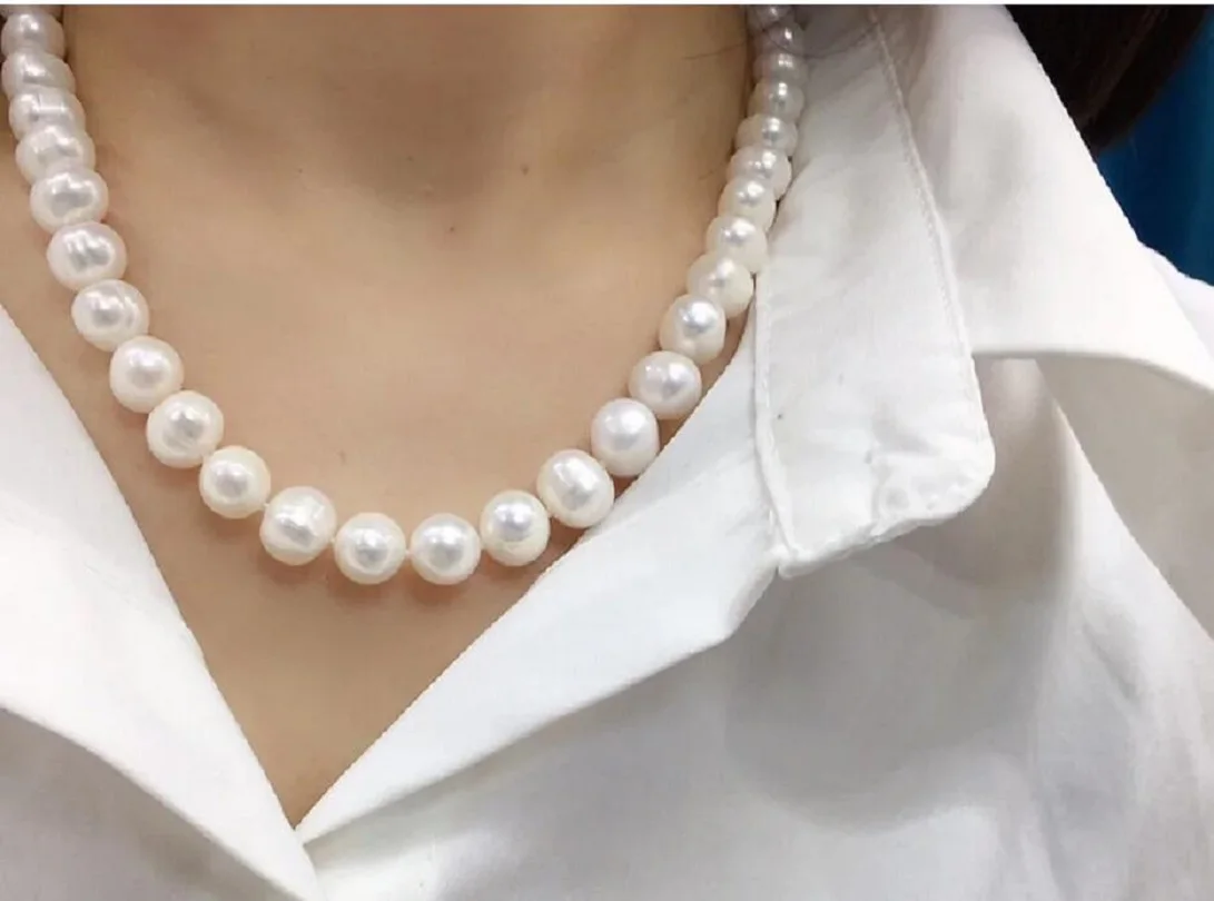 

GENUINE HUGE 9-10MM NATURAL WHITE ROUND PEARL NECKLACE