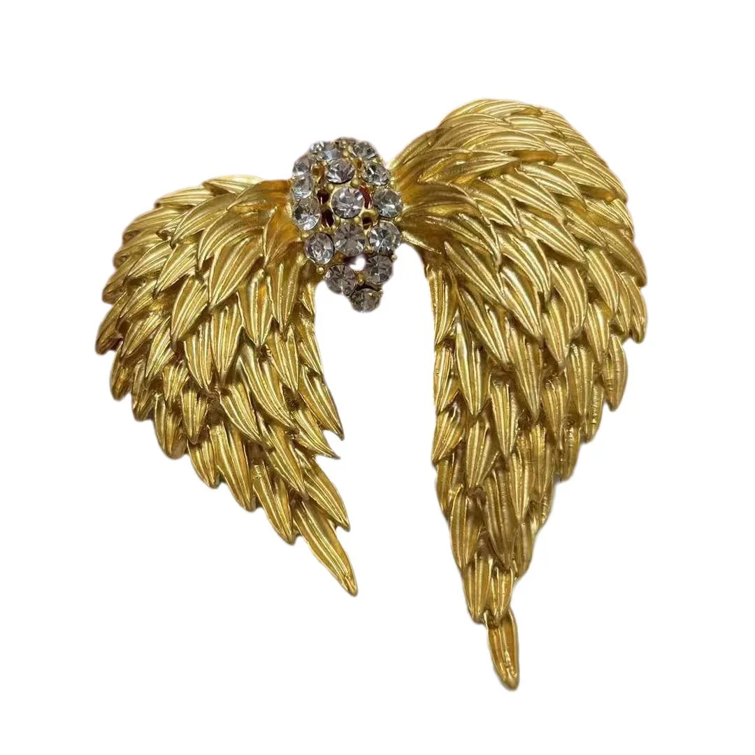 Luxury exaggerated multi-layer pearl necklace Fashion vintage gold color wings rhinestone earrings women wedding banquet jewelry