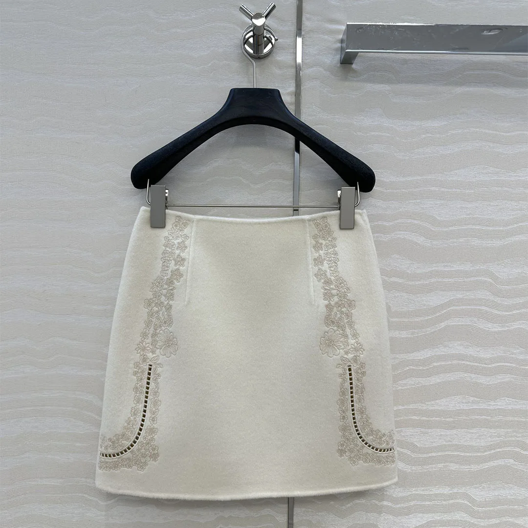 

New Fashion Fall Winter Embroidery Floral Hollow Out Double-Sided Woolen Skirts Womens High Waist Zipper Fly Mini Sweet Skirt
