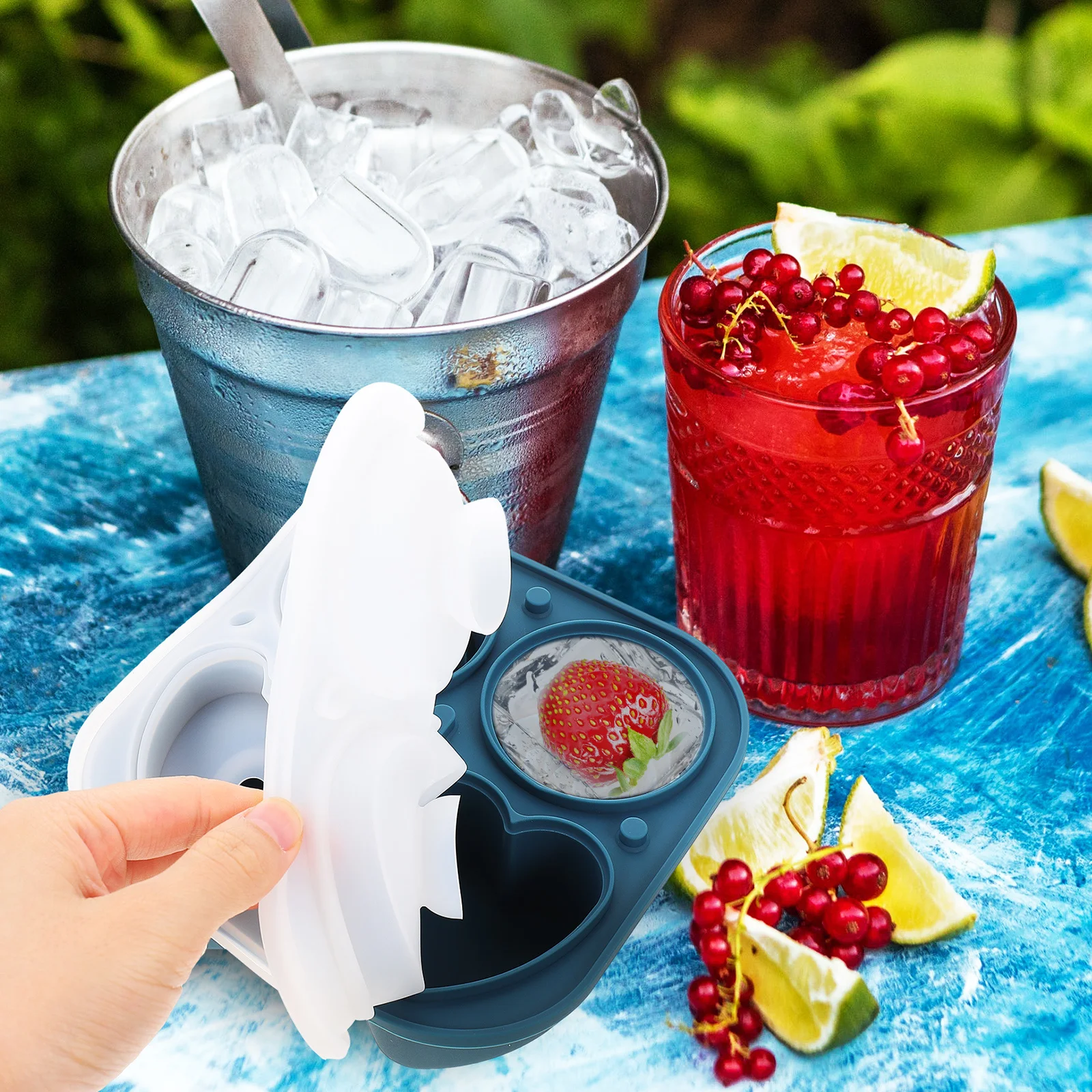 

Silicone Ice Ball Maker Premium Material Whiskey Ice Cube Tray Easy Out Clean Lightweight Portable Kitchen Tool