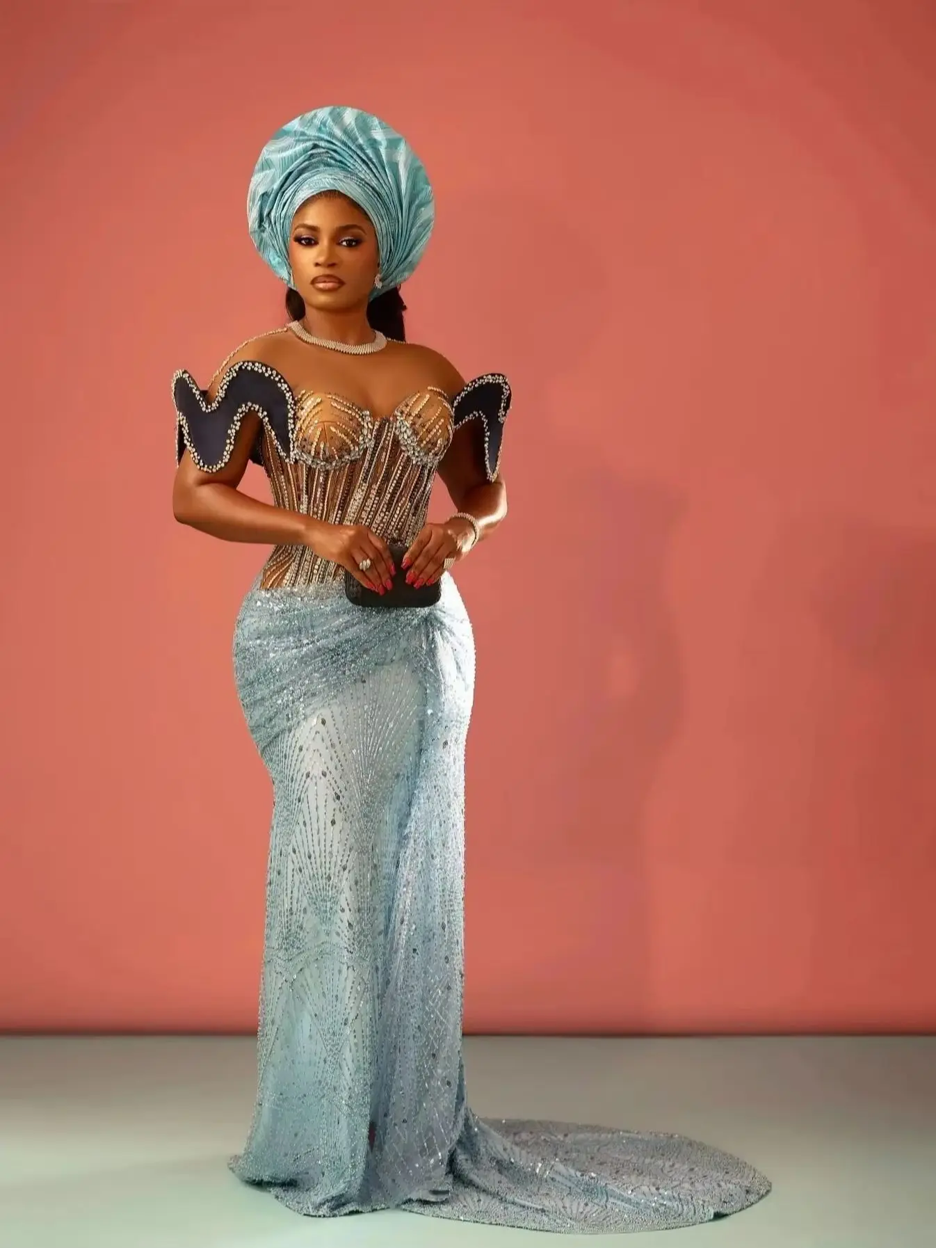 

Customize Luxury Sequin Mermaid Evening Gown Women Dramatic Shoulder Detail Train High Slit Beaded Prom Dress African Celebrity