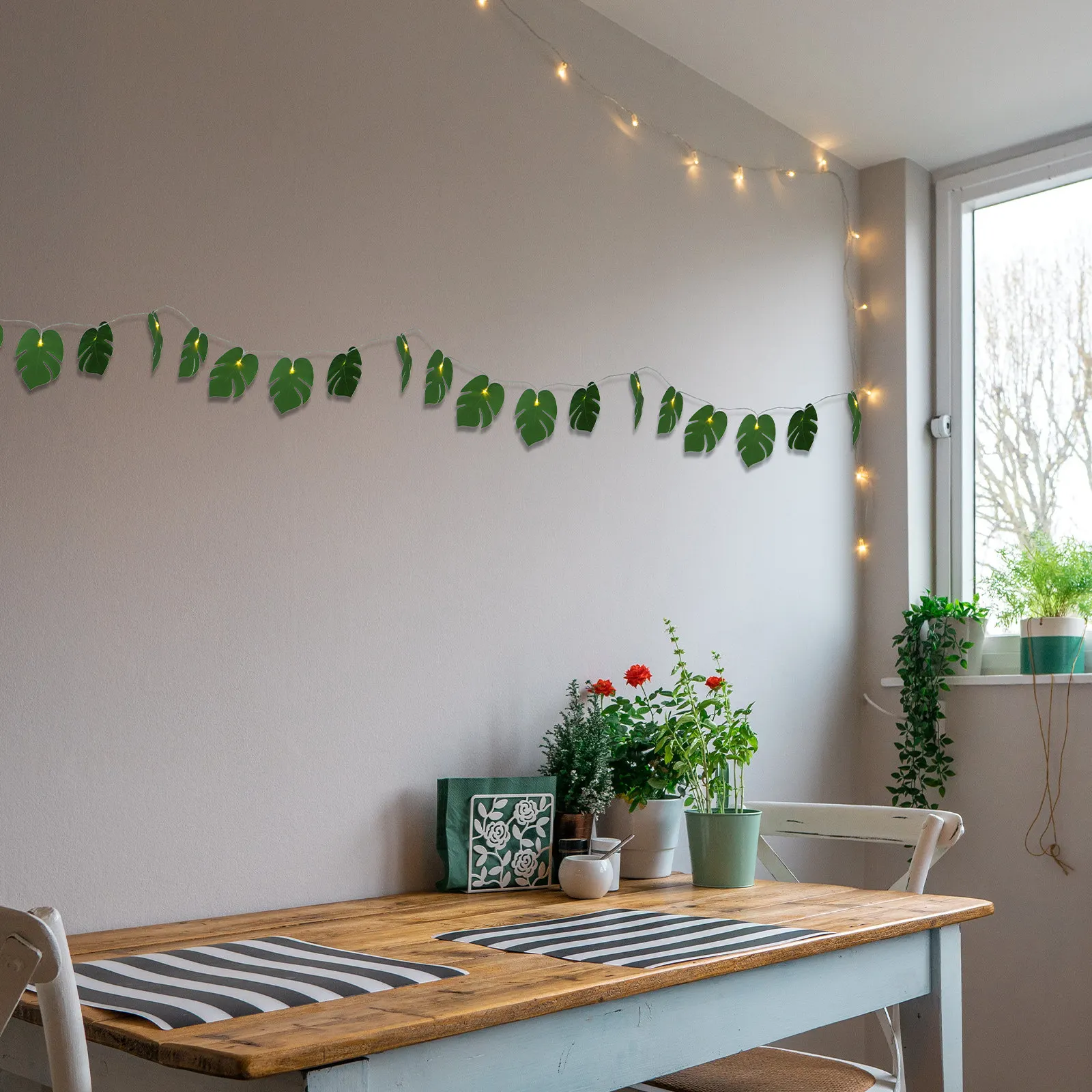 

Набор из 1 комплекта: Модная светодиодная гирлянда с дизайном в виде листьев, премиум-класса, для создания праздничной атмосферы на Рождество, свадьбу, день рождения, фестиваль, вечеринку