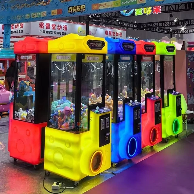 

Игровой автомат R02 «Кран-манипулятор» для ловли игрушек: красочный плюшевый автомат с краном, купюроприемником и считывателем карт