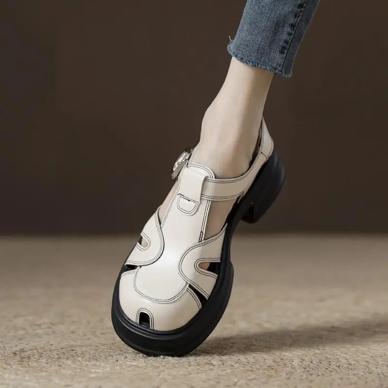 

New Roman Baotou Sandals for Women in The Summer of 2025, Hollow Out Weaving Thick Bottom Casual Beach Sandals for Women