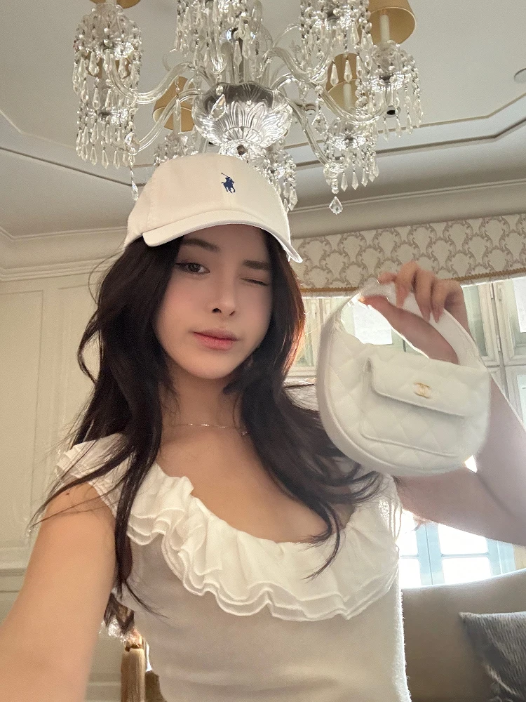 

Aisui Women's Silk Wool Knitted Top Svel Design Spring Faion Casual Wear Thin Yarn Lotus Le Detail