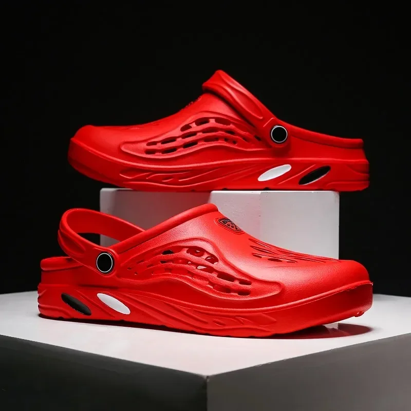 Summer Men and Women Clogs Sandals Men EVA Slippers Garden Shoes Platform Sandals Couple Outdoor House Leisure Slides Men Clog