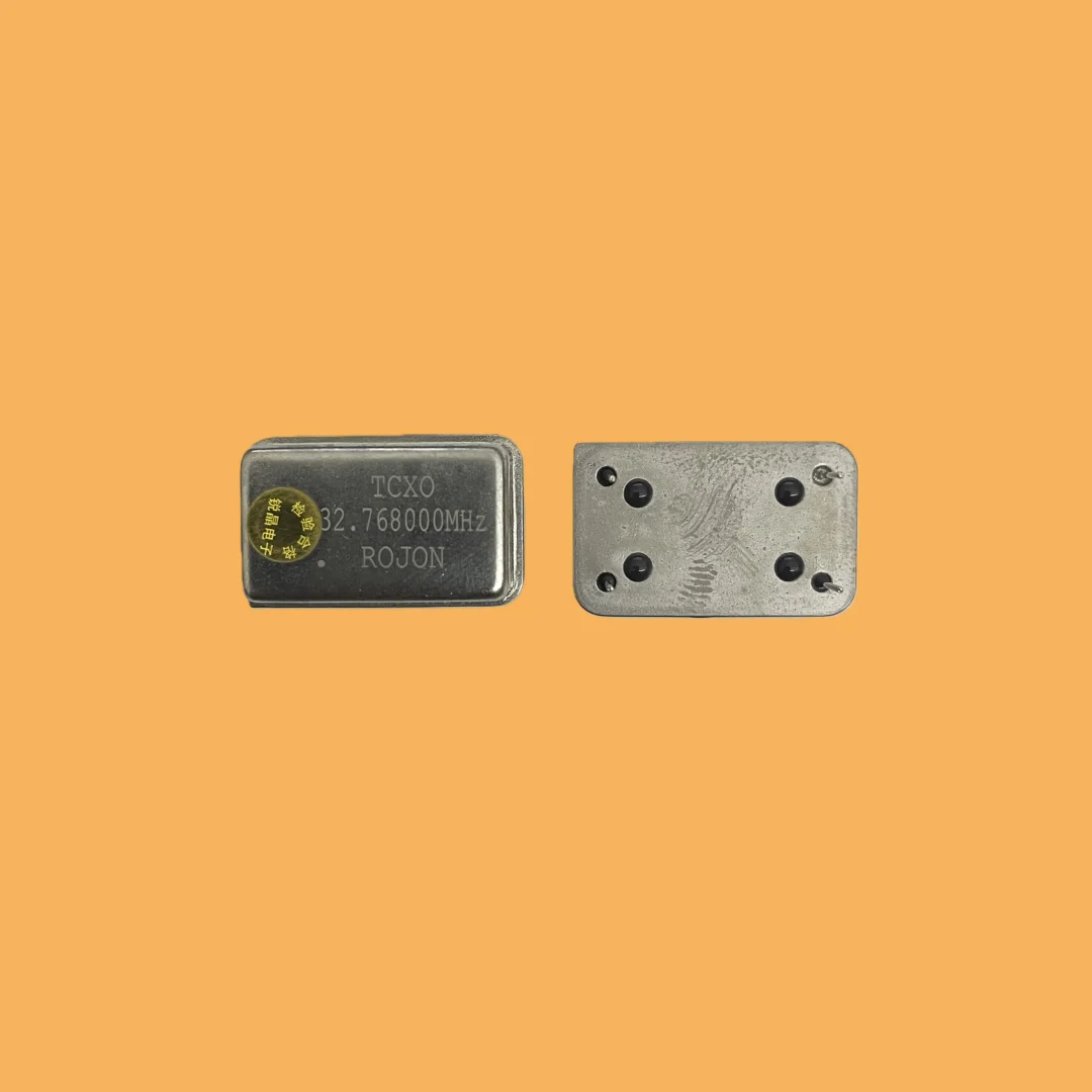 New 32.768MHz temperature compensated crystal oscillator TCXO 0.1ppm high stability clock