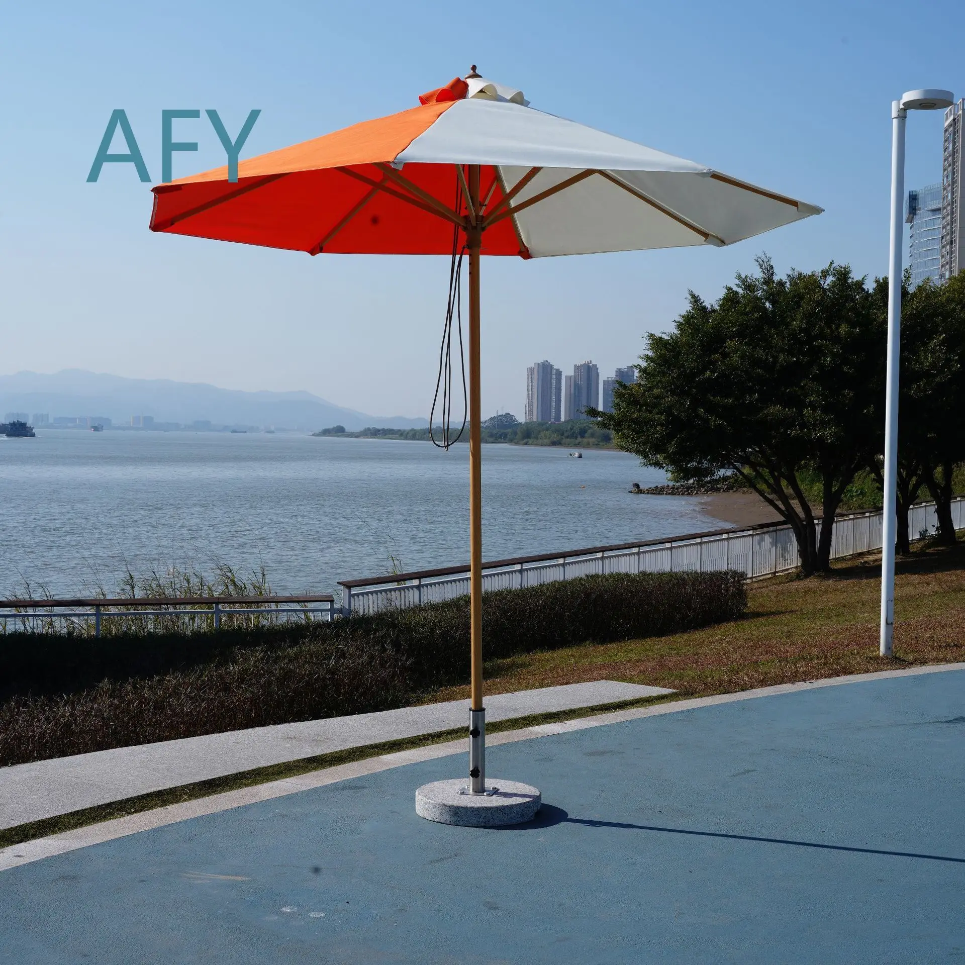 Pull-Rope Parasol for Outdoor Furniture for Commercial Use Rotating Color-Matching Large Sun Umbrella for Hotel Courtyard