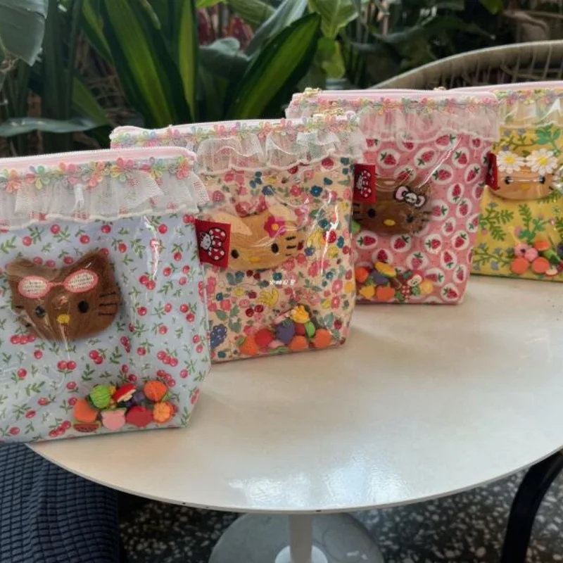 

Кошелек-косметичка Sanrio Hello Kitty ручной работы с эффектом зыбучих песков, фруктовым принтом, кружевной отделкой, прозрачный, из ТПУ и хлопковой ткани