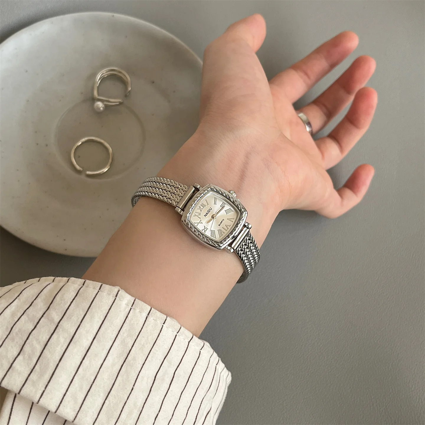 

Роскошные женские часы, модный подарок, женские кварцевые наручные часы с ремешком из нержавеющей стали, женские золотые часы, дропшиппинг, часы