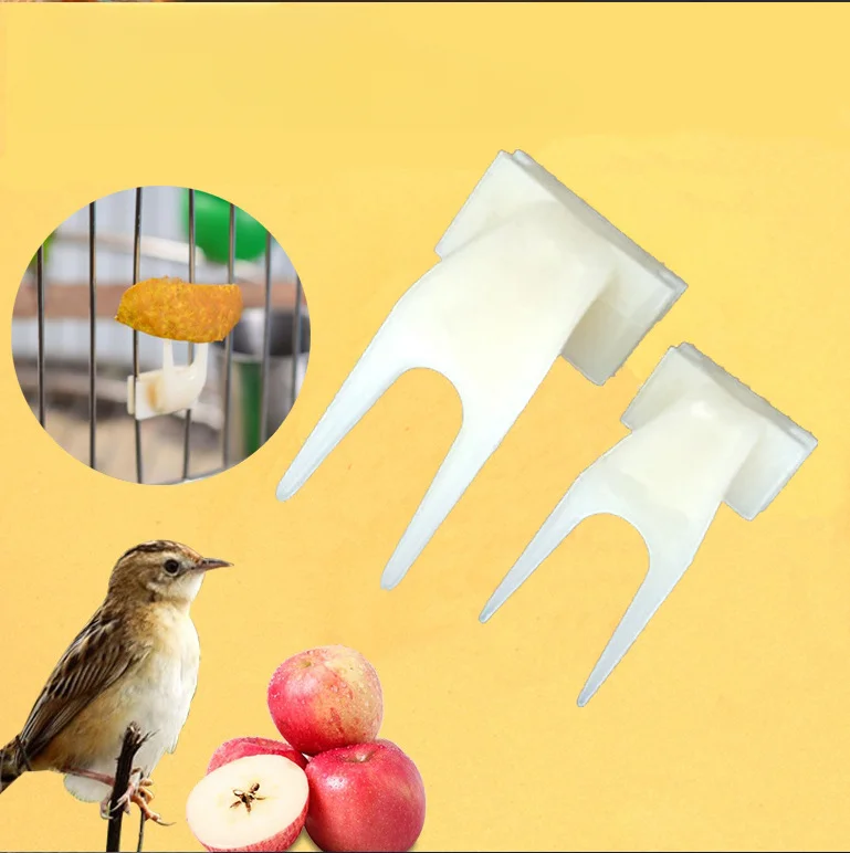 Bird Cage Fruit Fork Parrot Mynah Diet Fork Bird Cage Accessories Fruit Fork Plastic Bird Supplies Utensils