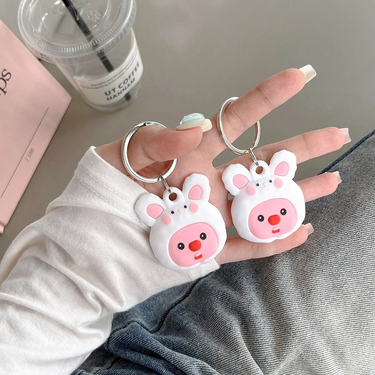 For Apple Airtags Case,3D Cartoon Rabbit Beaver For Airtag Tracker Locator Device,Soft Silicone Protective Case Cover Keychain