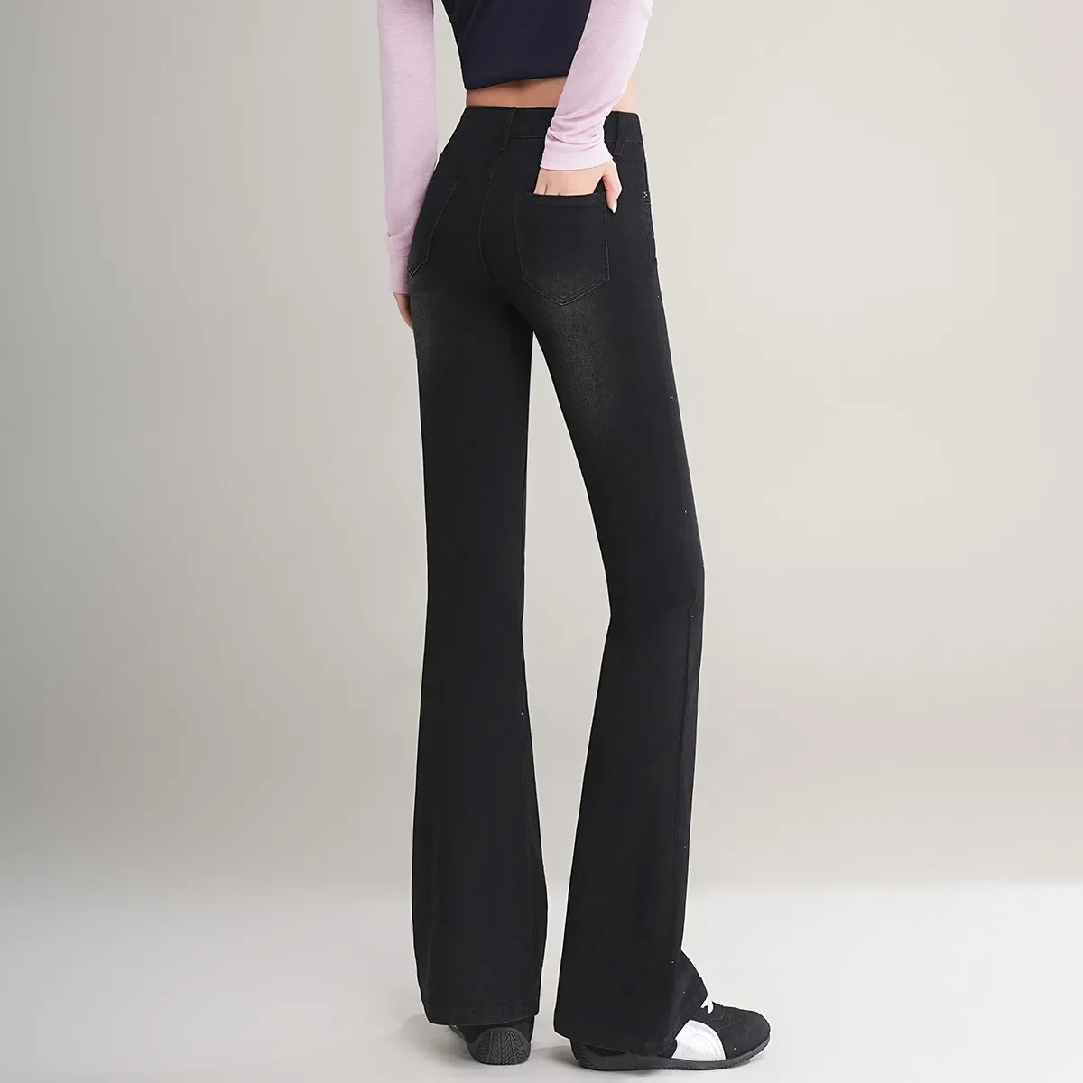 LOUIS YAO Women's Denim Pants 2026 Autumn Casual Sparkling Decoration Slightly Elastic  Slim High Waisted Slightly Flared Jeans