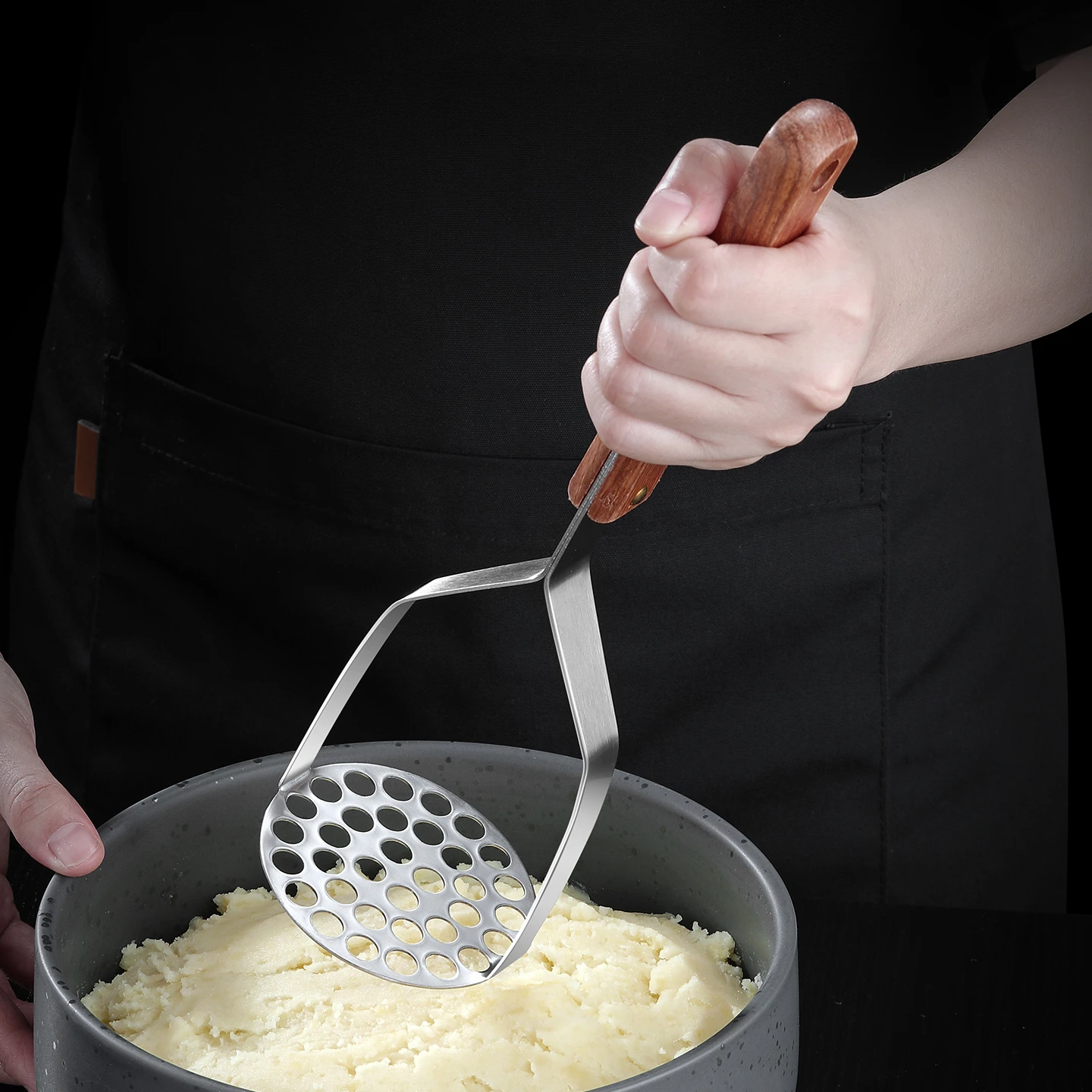 

LFGB Certification 304 Stainless Steel Efficient Chickpeas Ricer with Rosewood Handle Potato Masher Rosewood Handle Kitchen Tool