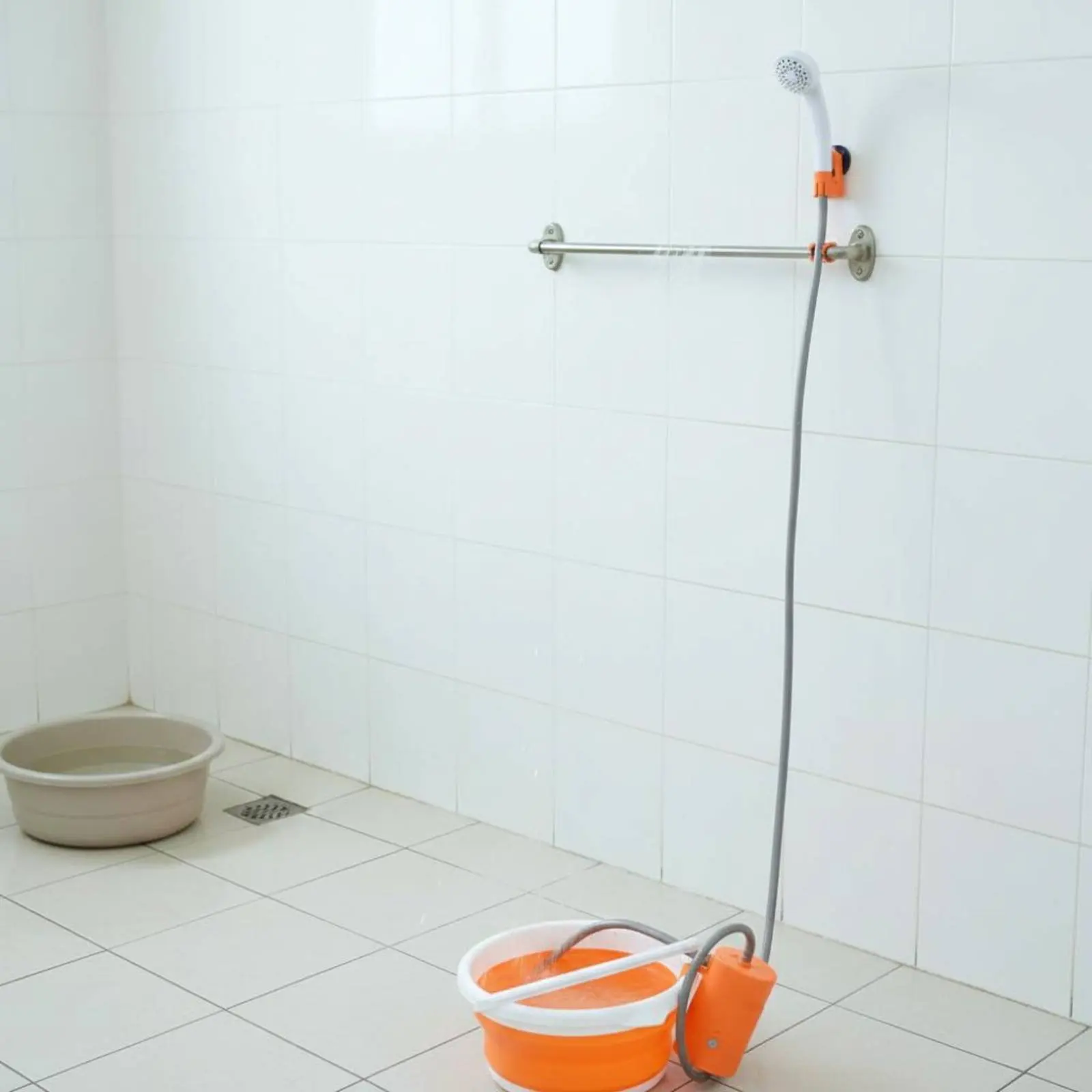 

Portable Electric Shower Easy to Use Rechargeable Shower Pump Bathroom Gear Water Saving for Outdoor