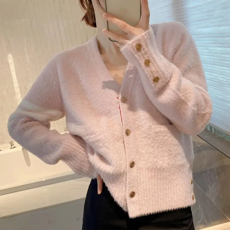 

Faionable V-Ne Long Sve Loose Gold Buttoned Top ort Commute Outerwear Ele Autumn Winter New Arrival Women's Knit...