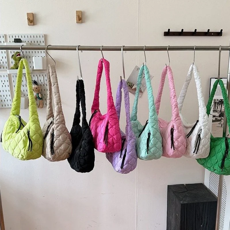 

Изящная элегантная женская кожаная сумка класса люкс 2025 года, известный дизайнер, простая популярная повседневная сумка премиум-класса ​