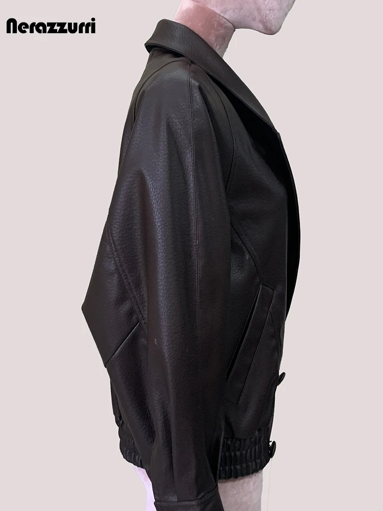 Lautaro primavera otoño corto suave marrón Pu chaqueta de cuero mujeres solapa pico doble botonadura elegante ropa de lujo