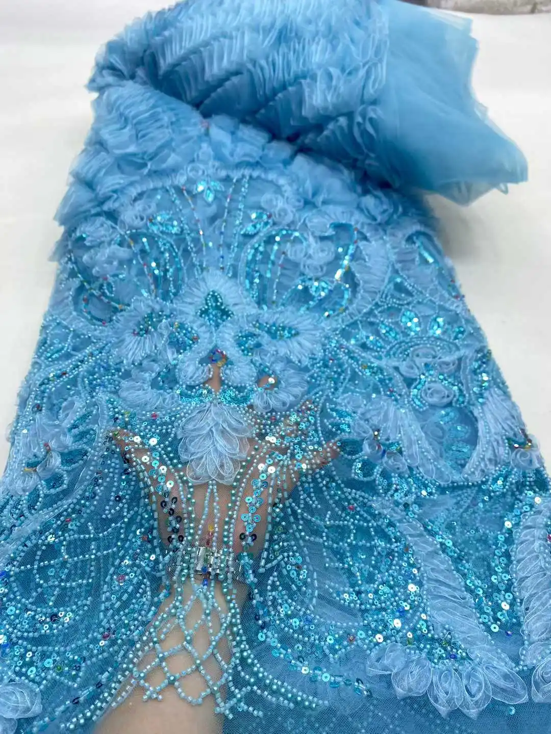 

2026 Latest Luxury Beaded Pearl African Lace Fabric Embroidery French Mesh Sequins Lace Fabric Nigerian Tulle Lace For Party Dre