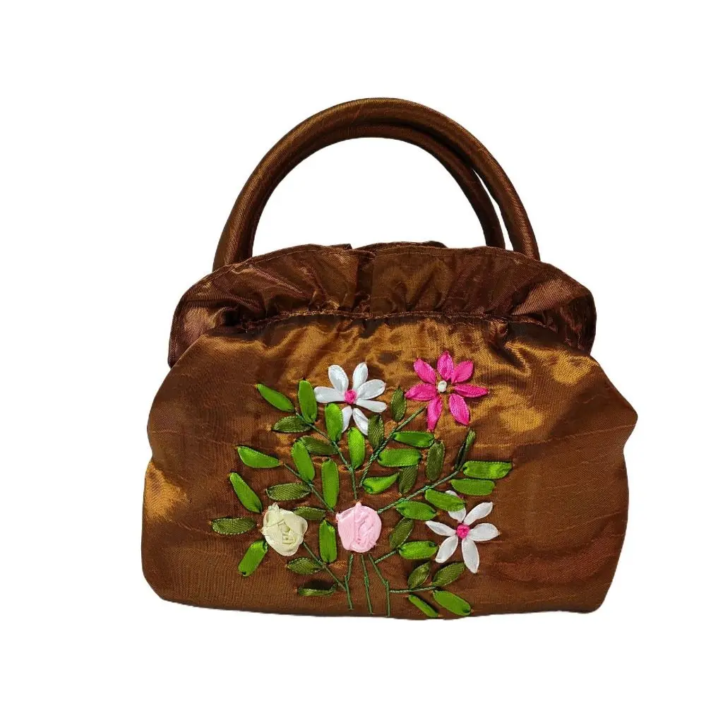 

Ruffle Embroidery Flower Handbag Leaf Satin Silk Zipper Flower Wrist Bag Cosmetic Makeup Bag Phone Bag Ethnic Style Tote Bag