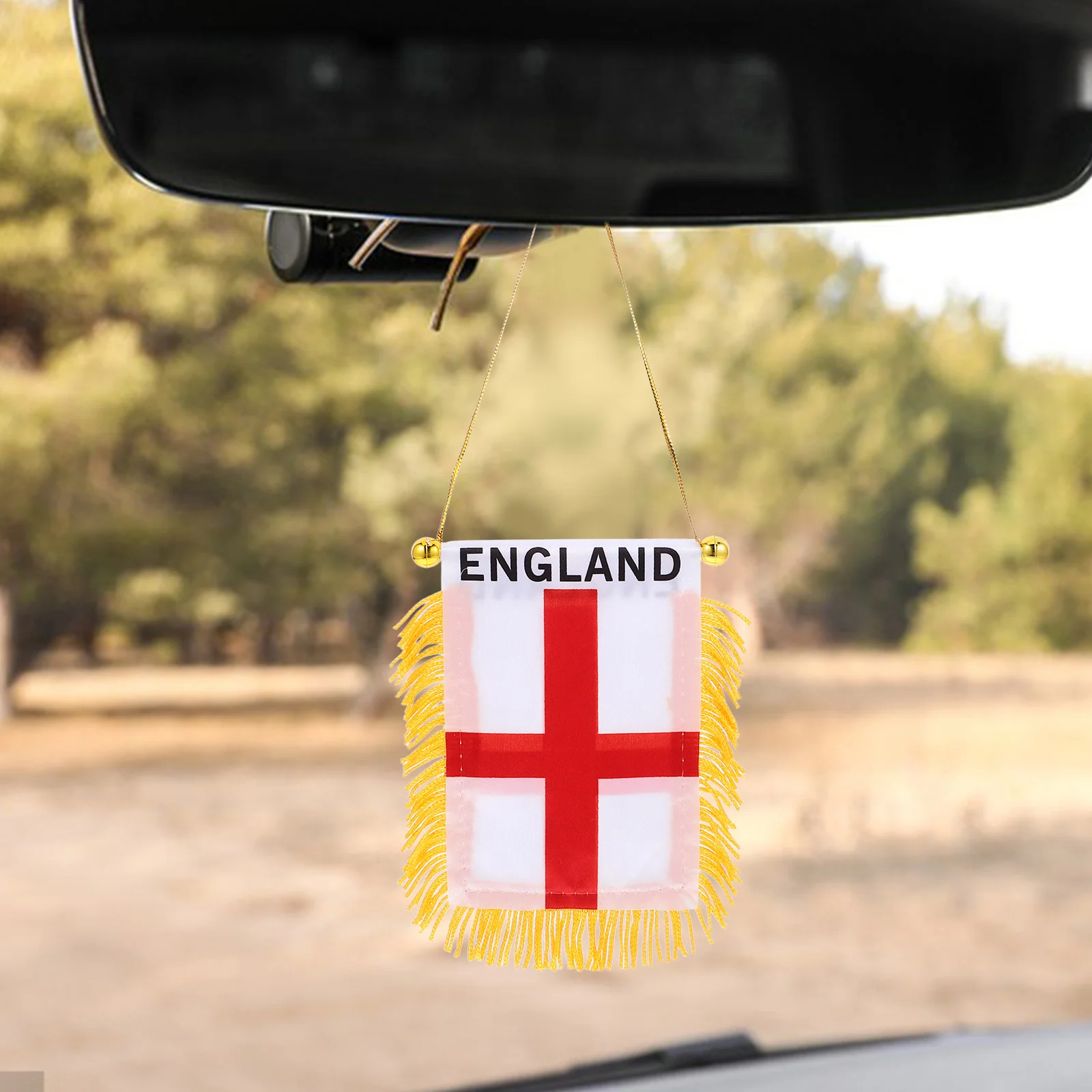 

4Pcs England Mini Car Hanging Flags Rearview Mirror Small Banners Window Decorative Car Ornaments Mini Banners