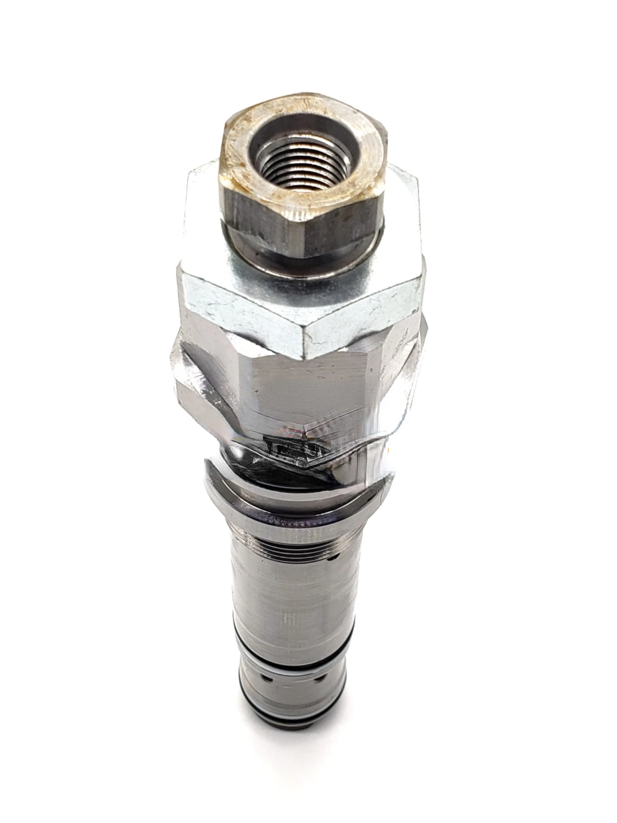 

6D95 Distributor Main Gun Main Relief Valve