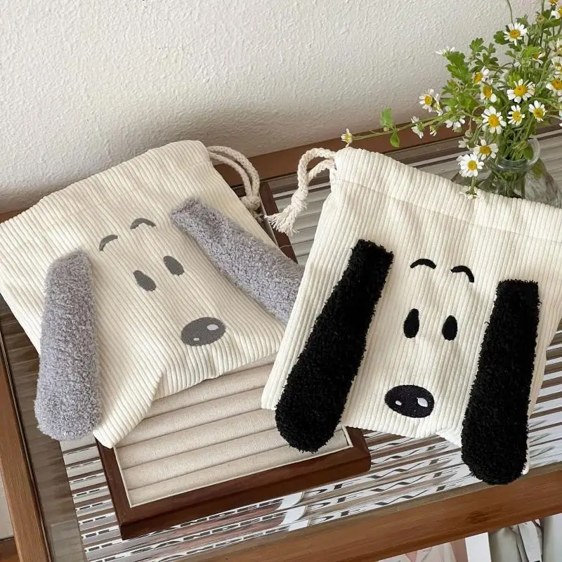 

New MINISO Kawaii Anime Snoopy storage bag drawstring bag cute student grooming bag travel storage bag velvet stationery bag