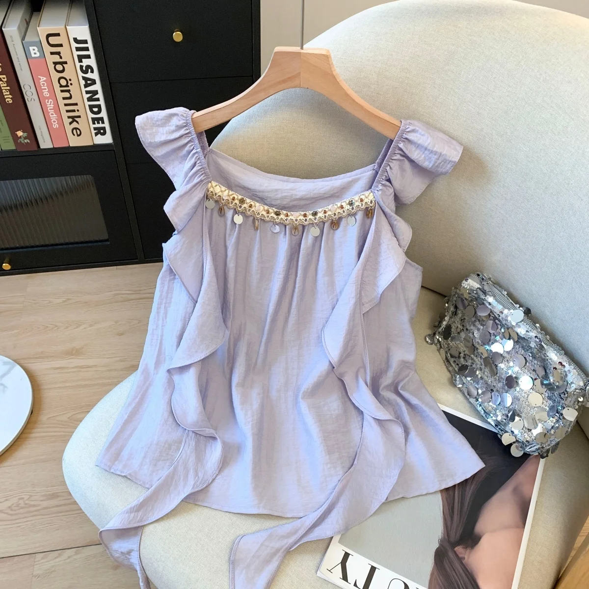 

Элегантная женская летняя новинка: топ-жилет с квадратным вырезом, бахромой и кружевными снежинками, без рукавов, с поясом, модный укороченный фасон