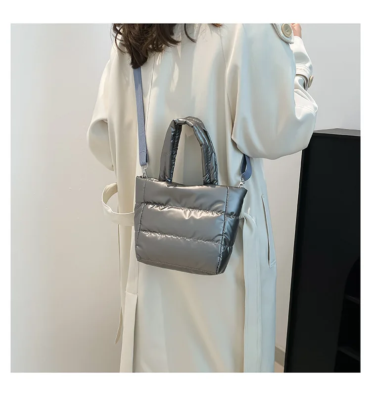 Frauen Taschen Frau Puffy Leichte Handtasche Große Kapazität Gesteppte Schulter Tasche Verstellbaren Riemen Puffer Tote Handtasche Einkaufstasche – Detail 3