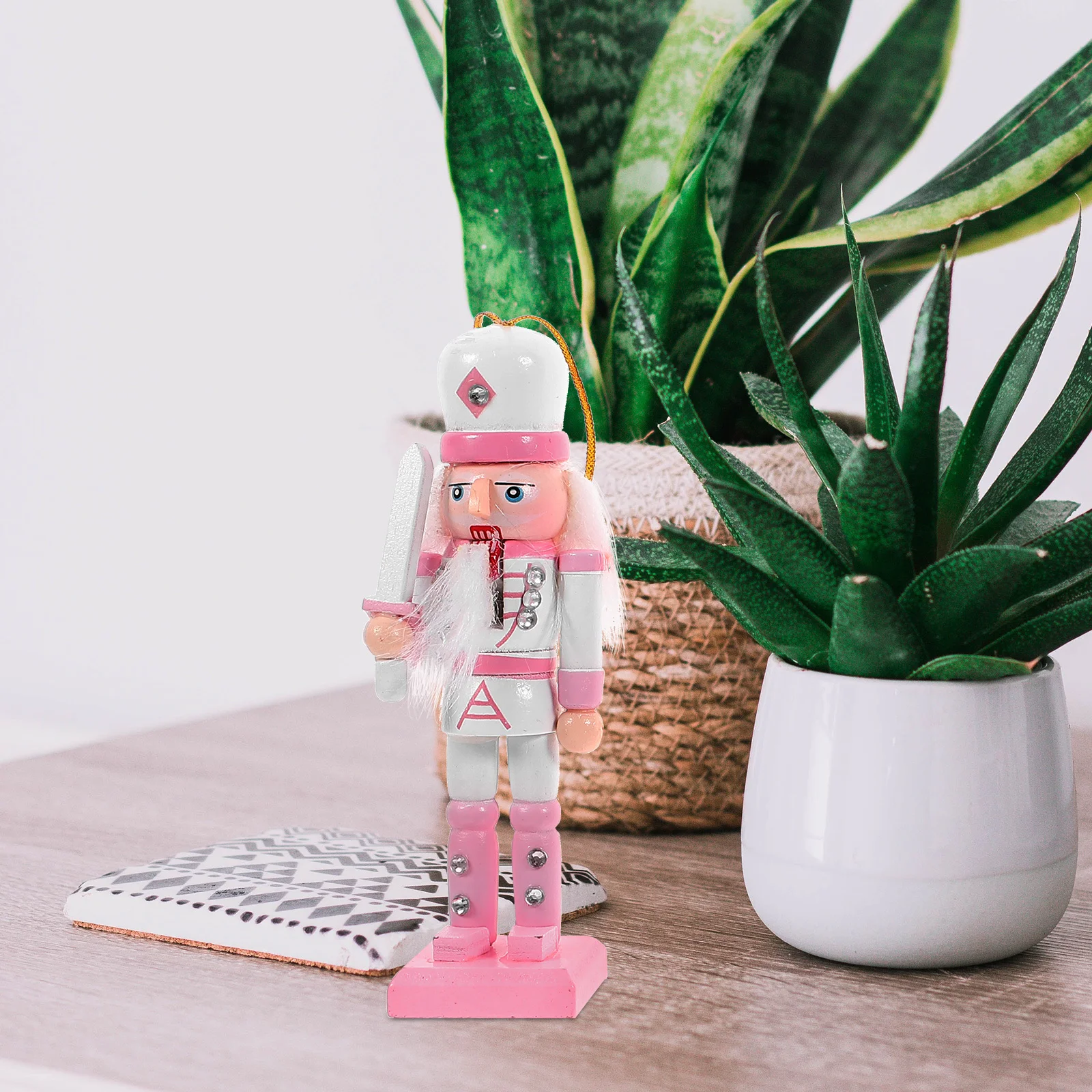 

4Pcs Wood Nutcracker Puppet Classic Holiday Ornament Set Festive Decor for Desk Shelf Xmas Decoration Collection