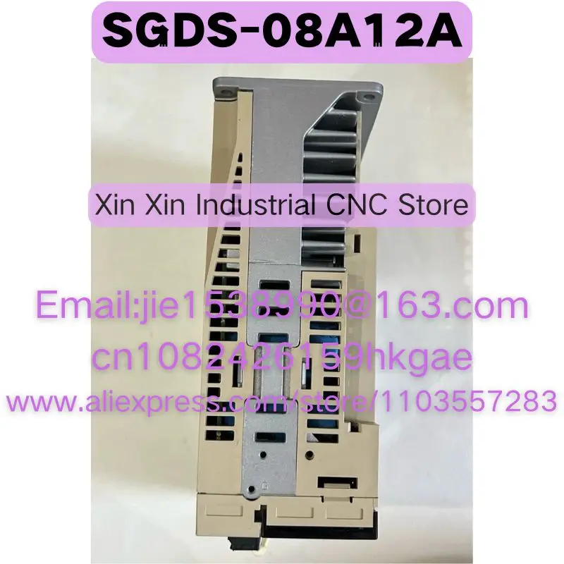 Brand New Servo Driver SGDS-08A12A  Original