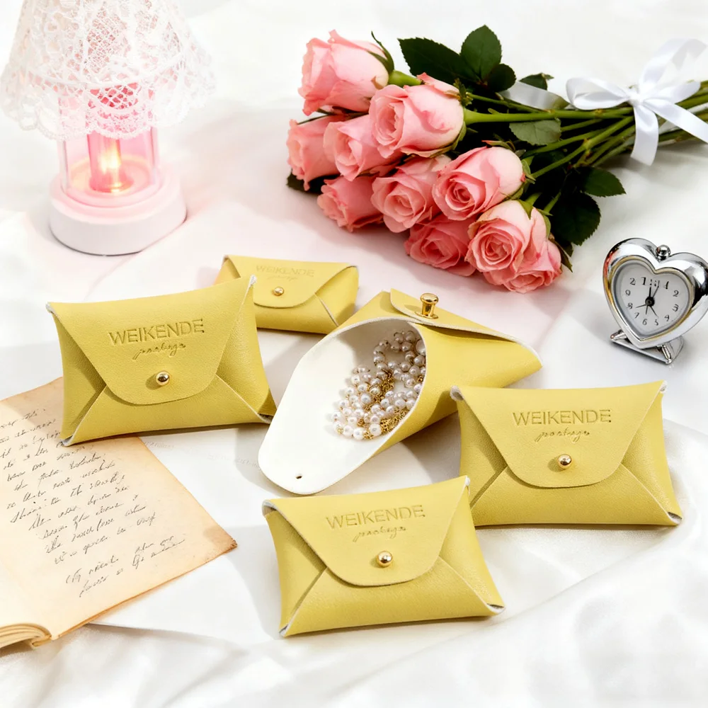 

100Pcs Mini PU Bag Personalized Logo Leather Purse Jewelry Packaging for Necklace Bracelet Ring Bag Wedding Christmas Rivets Box