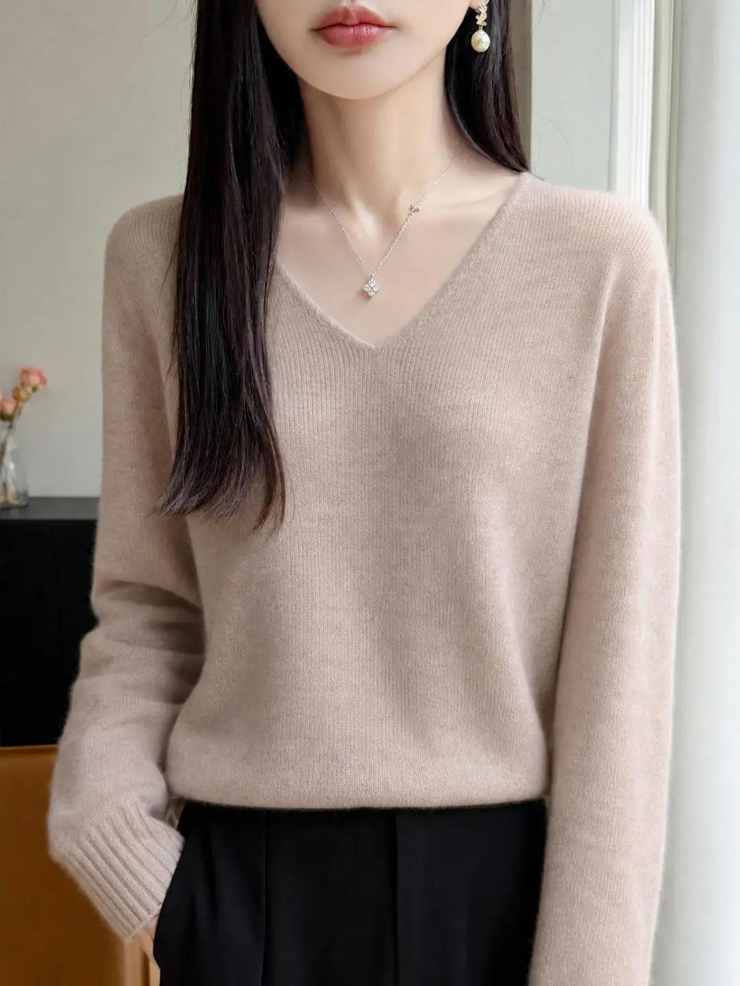 Minimalist V-Neck Seamless Knitwear Women's Loose Slimming Long Sleeve Base Shirt Simple Style Warm Top Fashionable Casual Wear