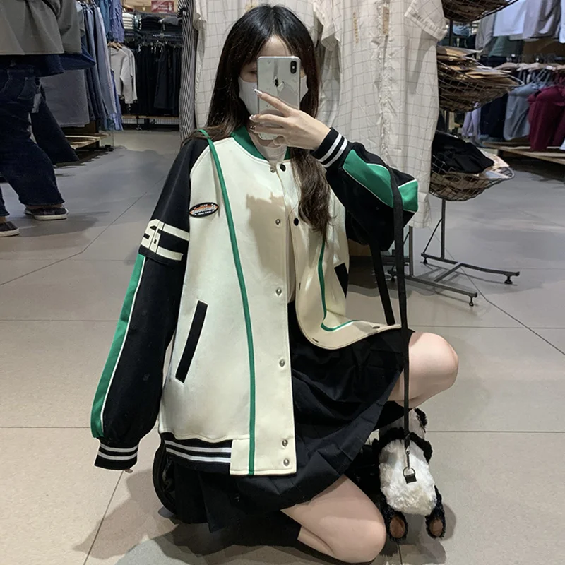 

Женская осенняя куртка-бомбер из плотного льна, светло-голубая, в корейском стиле, яркая, удлиненная, с декоративными элементами, со спущенным плечом, расширенная модель