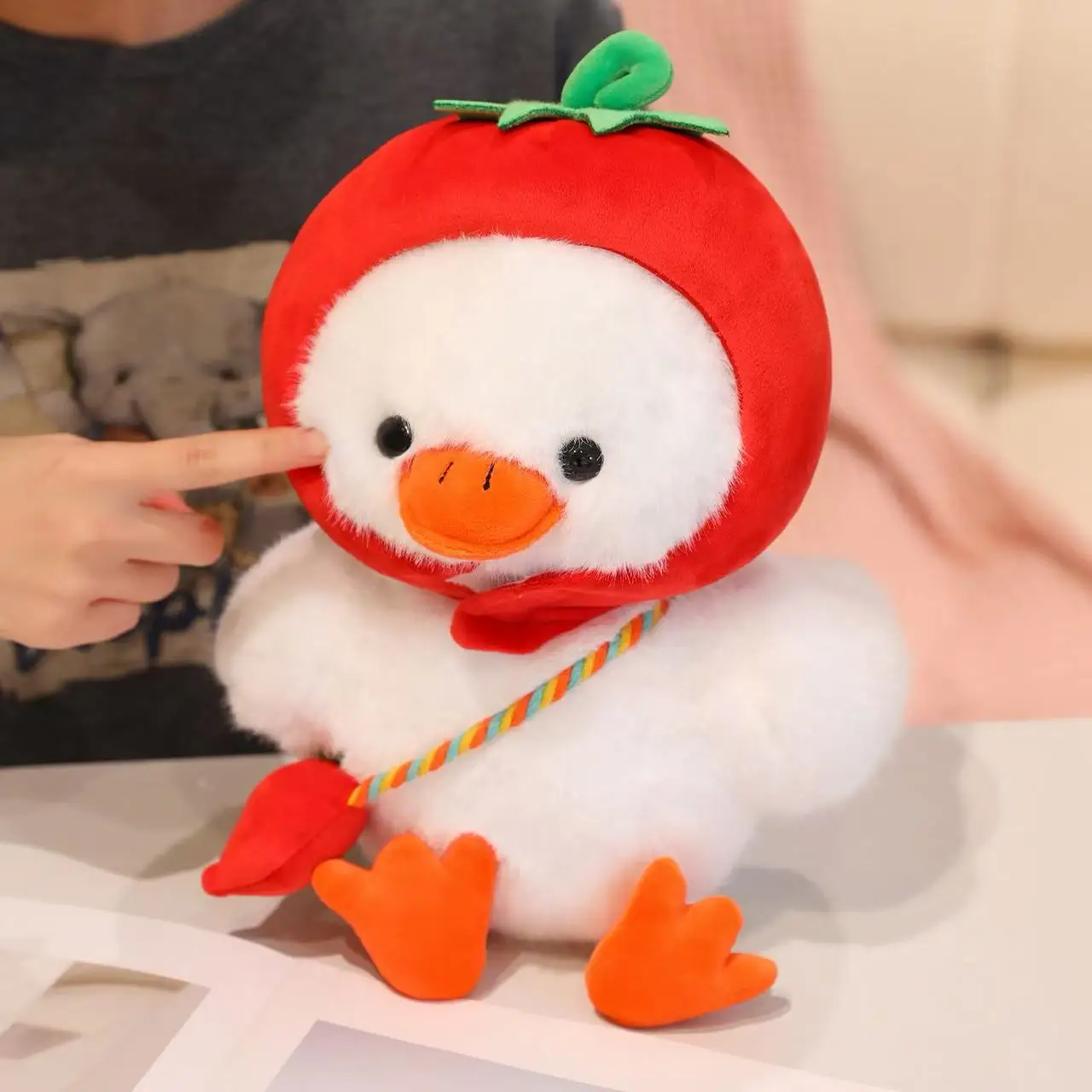 หมวกผักล่าสุดของ Miniso ของเล่นตุ๊กตายัดไส้เป็ดขาว ของขวัญวันเกิดเด็กน่ารักการ์ตูนอะนิเมะ หมอนตุ๊กตาแสนสนุก