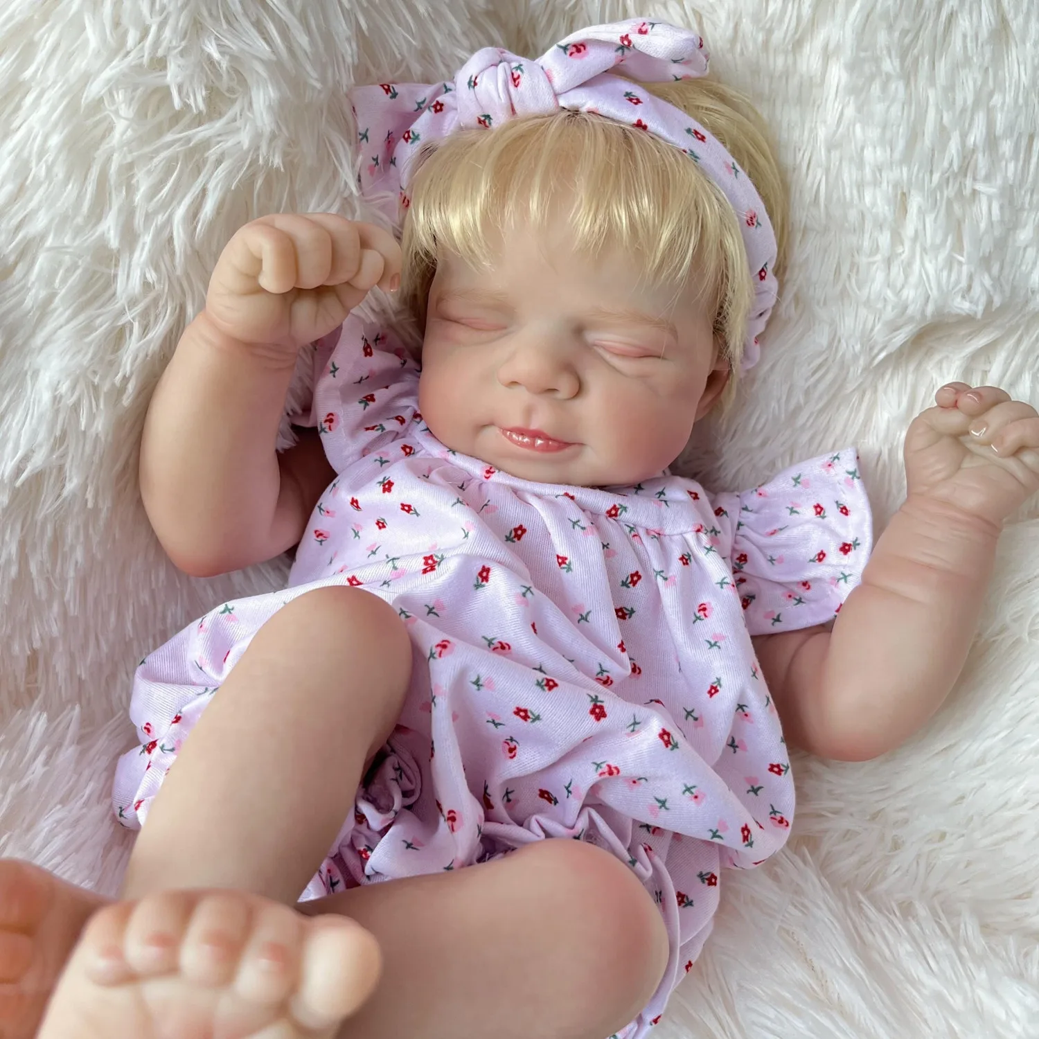 48 CM Asleep Reborn 3D Skin Baby Doll Toy with Blonde Hair Lifelike Vinyl Limbs Cloth Body 18 inch Real Look Doll Handmade