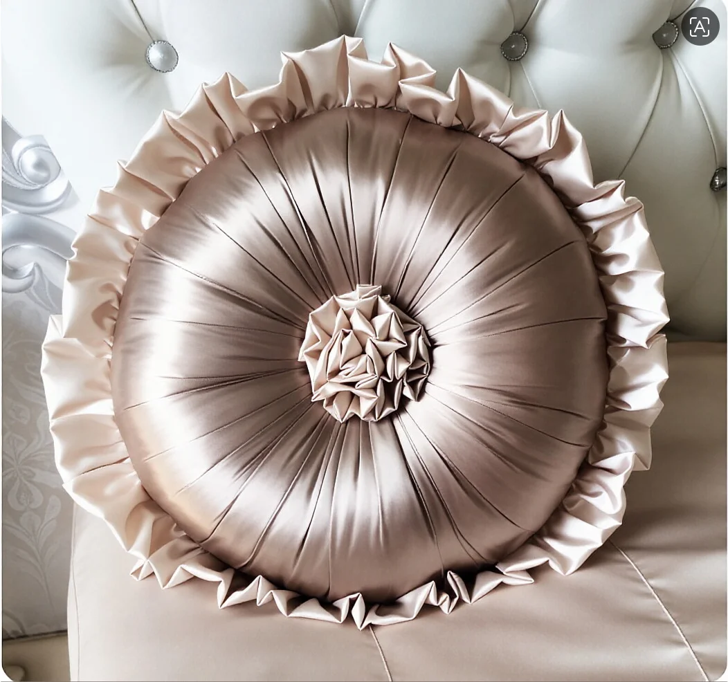 European style pillows, sofas, cushions, bedding products, decorative round pillows, simulated silk nap pillows, pumpkin pillows