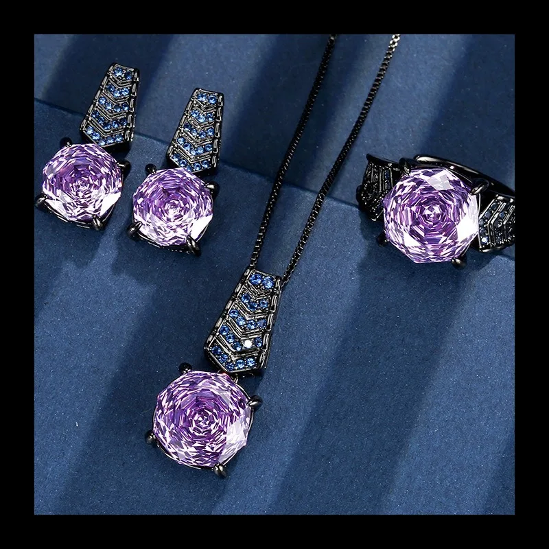 

Новинка 2023 года, ювелирные изделия Zhuang Shengsheng, медное дно, позолоченное, Roland, темпераментный светильник, роскошный набор, центральный камень 14-12 мм