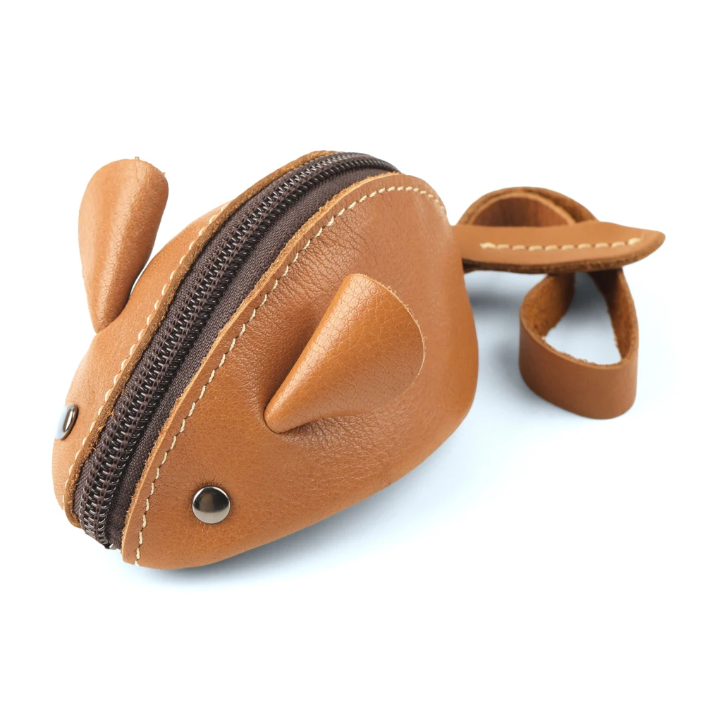 محافظ صغيرة للعملات المعدنية من الجلد الطبيعي، وحقائب مبتكرة على شكل فأر لطيف، ومحافظ وحقائب عتيقة