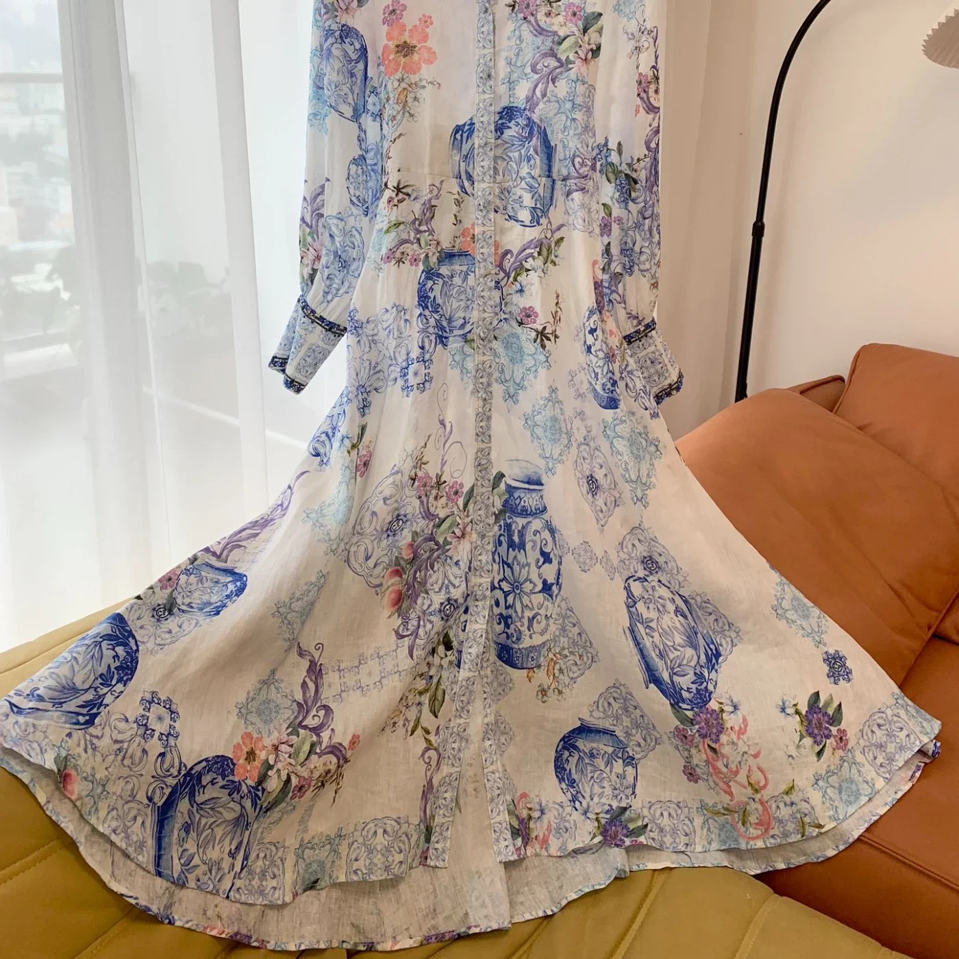 2024 New Blue and White Porcelain Floral Print Long Sleeve High Quality Midi Dress for Women