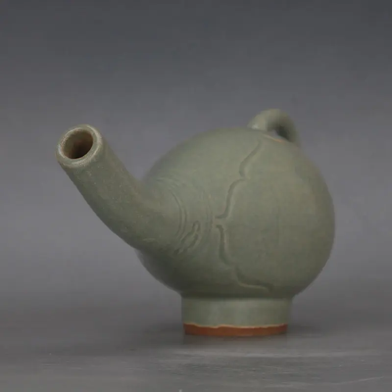 Celadon Glaze Carved Long Spout Ewer Yue Ware Handcrafted Porcelain Antique Style Home Decor Collection