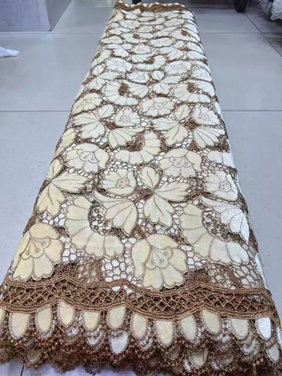 Tessuti in pizzo di velluto af - Velvet Fabric Embroidery recensione e prezzo