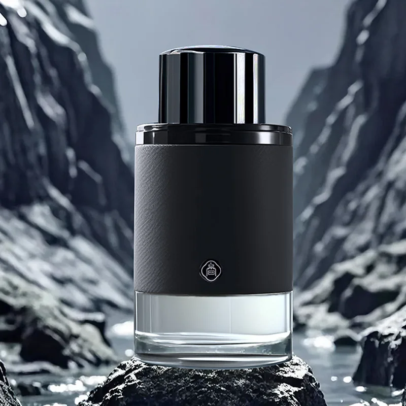 Perfume con Aroma a Madera Traveller, Fragancia Duradera, Eau de Parfum, Vaporizador Natural en Spray de 100 ml, Perfume para Hombre