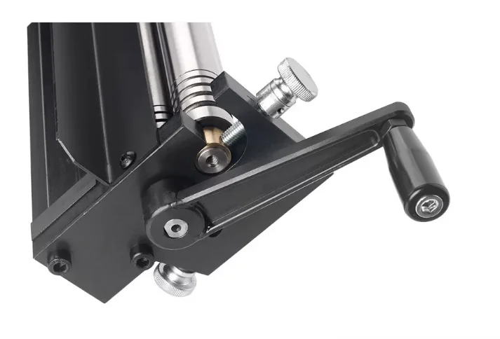 Miniature Manual Rolling Machine, Rolling Machine Copper Sheet Aluminum Sheet Iron Sheet Rolling Machine Fast Delivery